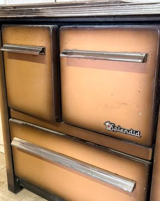 Stufa a legna con forno