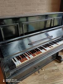pianoforte Rosemberg 