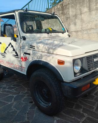 Suzuki samurai SJ413