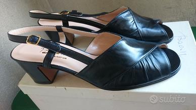 Scarpe da donna in vera pelle n° 39 nuove