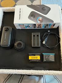 Insta 360 x 2 con 3 batterie