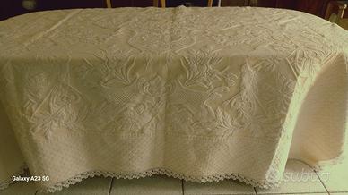 Copriletto  Antico , Damascato rasato e Pizzo  