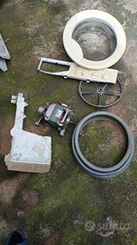 pezzi lavatrice Indesit 