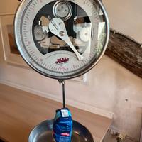 Bilancia sospesa mobba