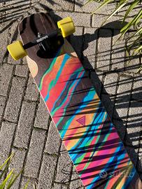 Landyachtz longboard