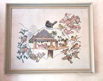 Quadro ricamato su tela di lino