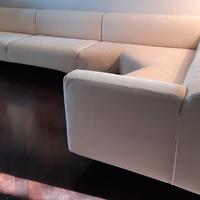 Divano a elle Cassina