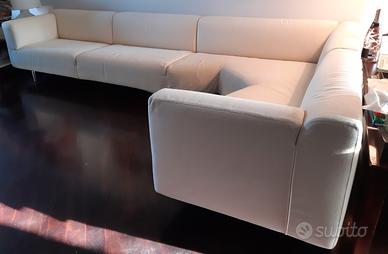 Divano a elle Cassina