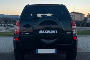 Suzuki Grand Vitara JT D44V 5MT 4x4 inseribile