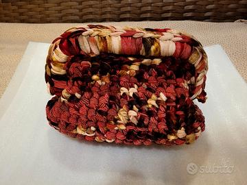 Borse fatte a mano con uncinetto 