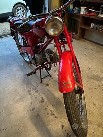 Motociclo Guzzi Cardellino 1953