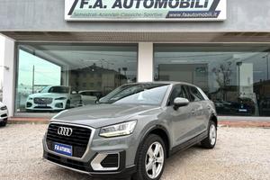 AUDI Q2 30 TDI S tronic Identity Black