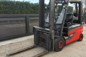 Carrello Elevatore Linde E30L-01 Elettrico 30Qli