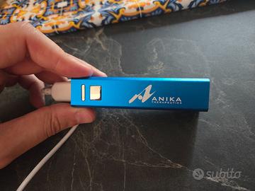 Powerbank Blu 2200mAh + Cavo Micro-USB