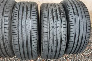 Gomme estive 235/45/18