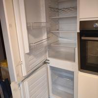 Frigorifero da incasso IKEA TINAD - come nuovo