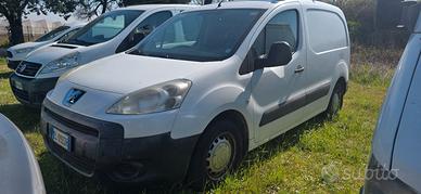 Peugeot Partner 1.6 8V HDi 90CV 3 posti Furgone En