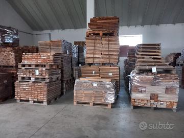 Elementi di legno parquet e parquet finito