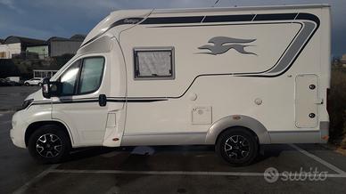 Camper Semintegrale Laika Ecovip 305 - 150 cv
