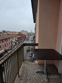 Ampio appartamento borgo Milano