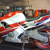 Honda cbr 600