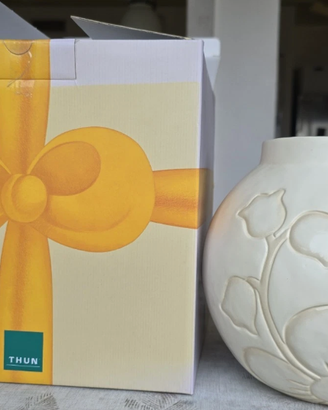 THUN - Vaso Decorativo con Farfalla e Fiori - Cera