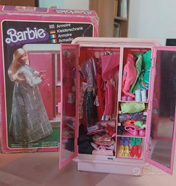 Armadio di Barbie