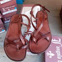 Sandali da donna artigianali in vero cuoio, nuovi