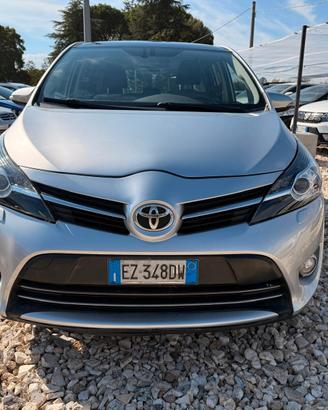 Toyota Verso 1.6 D-4D Style