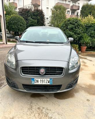 Fiat Croma 1.9 Multijet