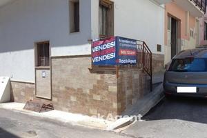 FABBRICATO DI ANTICA COSTRUZIONE RISTRUTTURATO