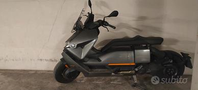 BMW CE 04 15kw Ricarica Rapida