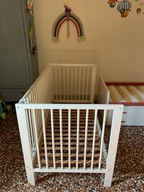 Lettino ikea con materasso su misura