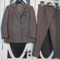 Tailleur pantalone nocciola fattura sartoriale