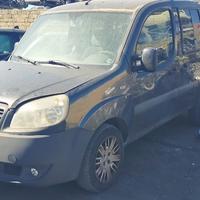 Ricambi Fiat Doblò 1.9 D del 2009 motore 186A9000