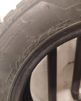 2 gomme da neve