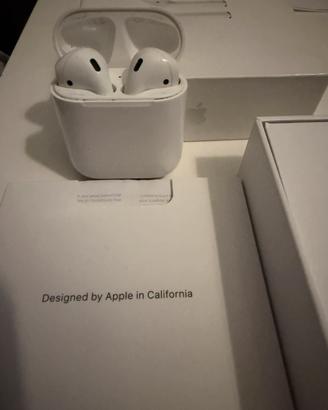 Apple AirPods di prima generazione