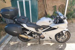 vfr 800 F 2014