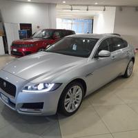 JAGUAR XF 2ª serie (X260) XF 2.0 D 180 CV aut...