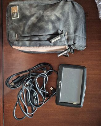 Navigatore TomTom con cavi e custodia