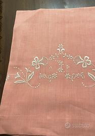 Asciugamani Puro Lino ricamati a mano 1+1