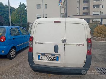 furgone con cassonetto 