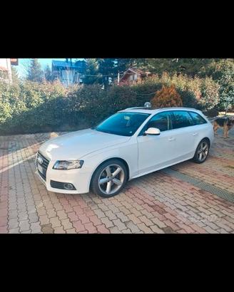 Audi A4 b8 avant Advance plus