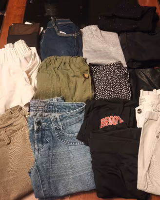 Lotto 15 pezzi donna pantaloni, gonne, shorts Xs S