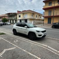 JEEP COMPASS SERIE S AUTOCARRO (N1)
