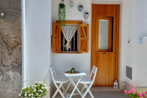 Casa vacanze, Residenza Ronna Razia