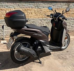 Scooter Yamaha Xenter 125
