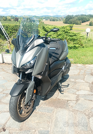 Yamaha X-Max 400 Tech Max