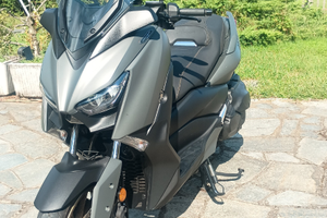 Yamaha X-Max 400 Tech Max