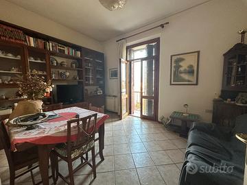 Appartamento luminoso 3 camere
